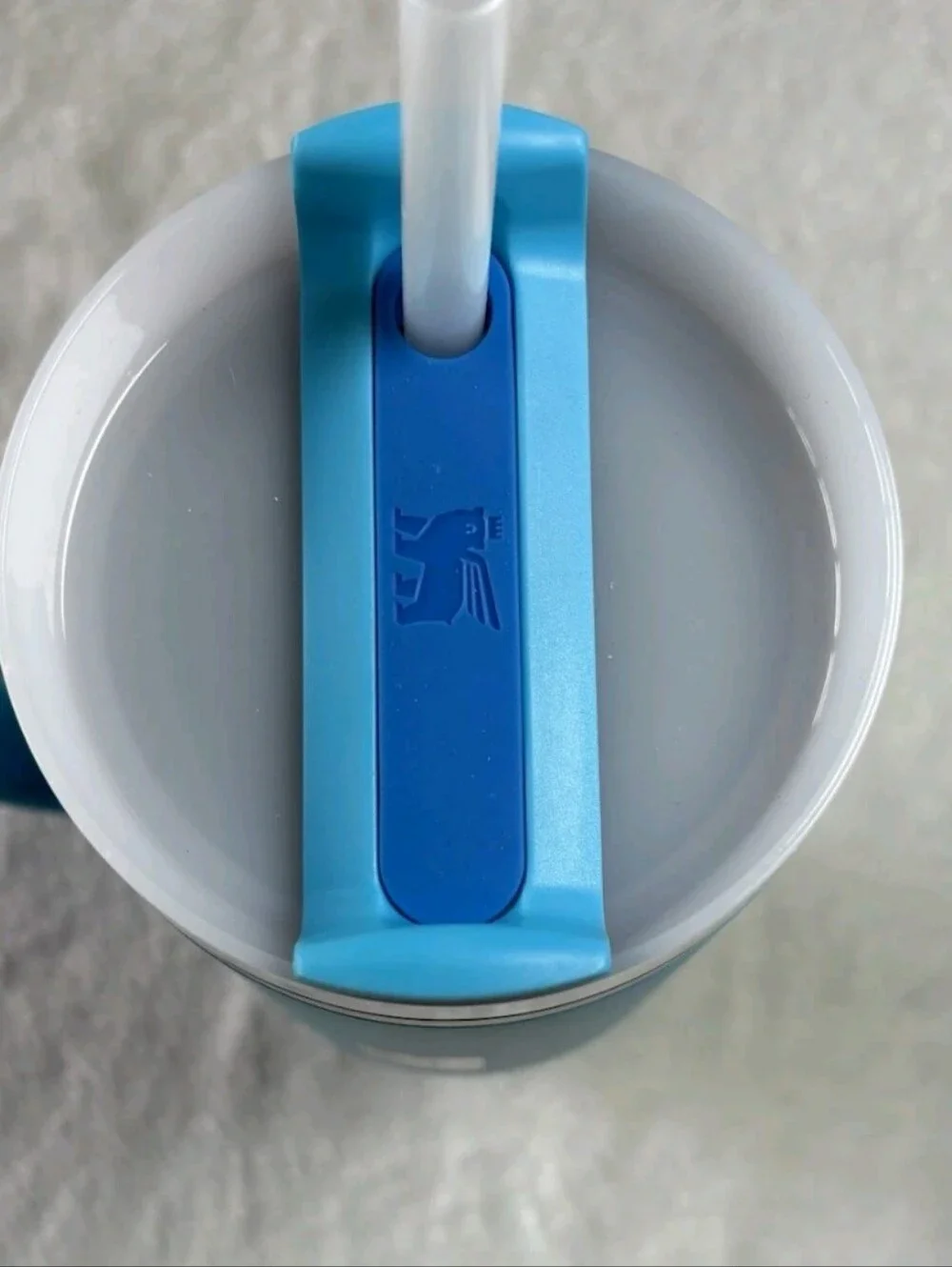 Stanley | Stainless Steel 40oz Quencher H2 FlowState Tumbler | Splash Blue - Picture 3 of 6